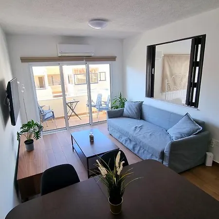 Daire Sea View - 2 Min Walk To The & 200 Mbit Highspeed Internet *